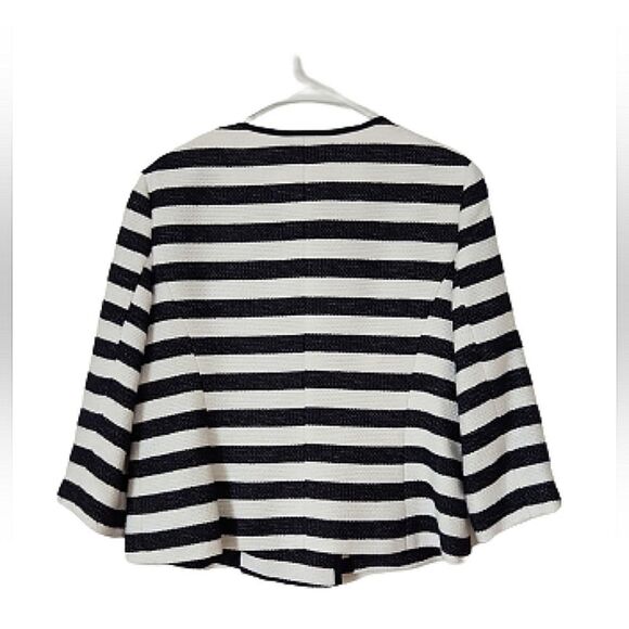 Jones New York Signature Navy White Stripe Double Breasted Cropped Blazer 12 - Picture 3 of 11
